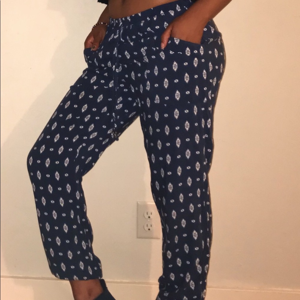 Xhilaration light joggers
